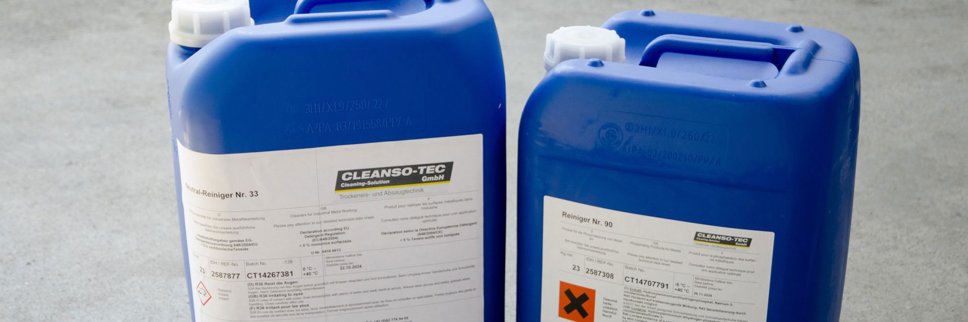 Die Spezialisten von Cleanso-Tec wissen, welche Reinigungsmittel für die wirkungsvolle und effiziente Metallreinigung geeignet sind.